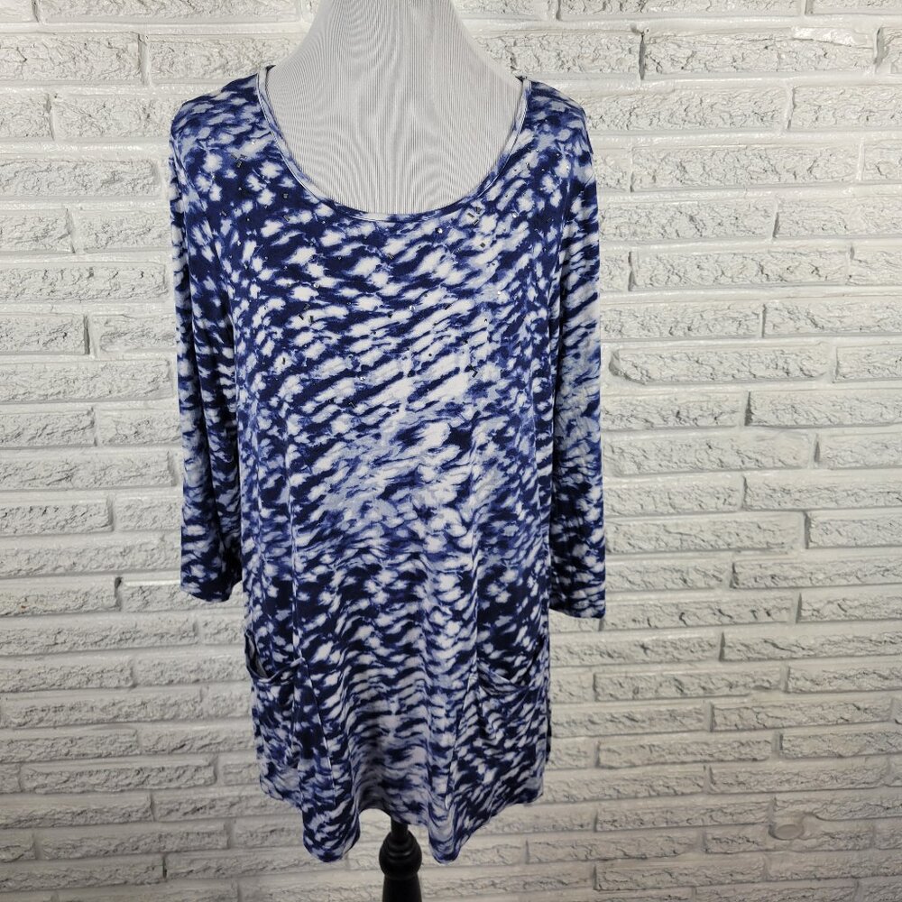 Onque Casuals XL Tunic Top Blue White Tie Dye Studded 3/4 Sleeve Slit TIE19E